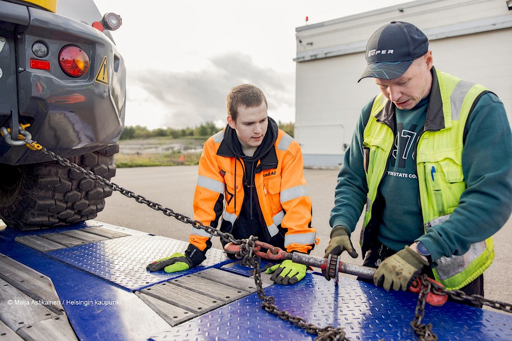 Tuntiopettaja, logistiikka-ala, Stadin ammattiopisto - Fostrans-och utbildningssektorn